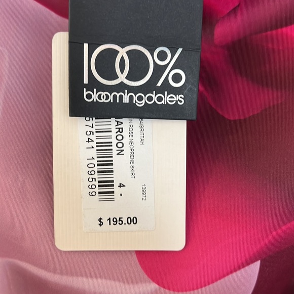 Limited addition Ted Baker Skirt Size 4 brand new. - Picture 2 of 5